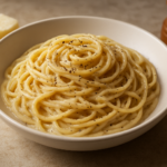 easy italian cacio e pepe recipe: Simple Pasta with Cheese and Black Pepper for Dinner