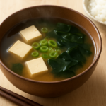 easy japanese miso soup recipe with Tofu and Wakame